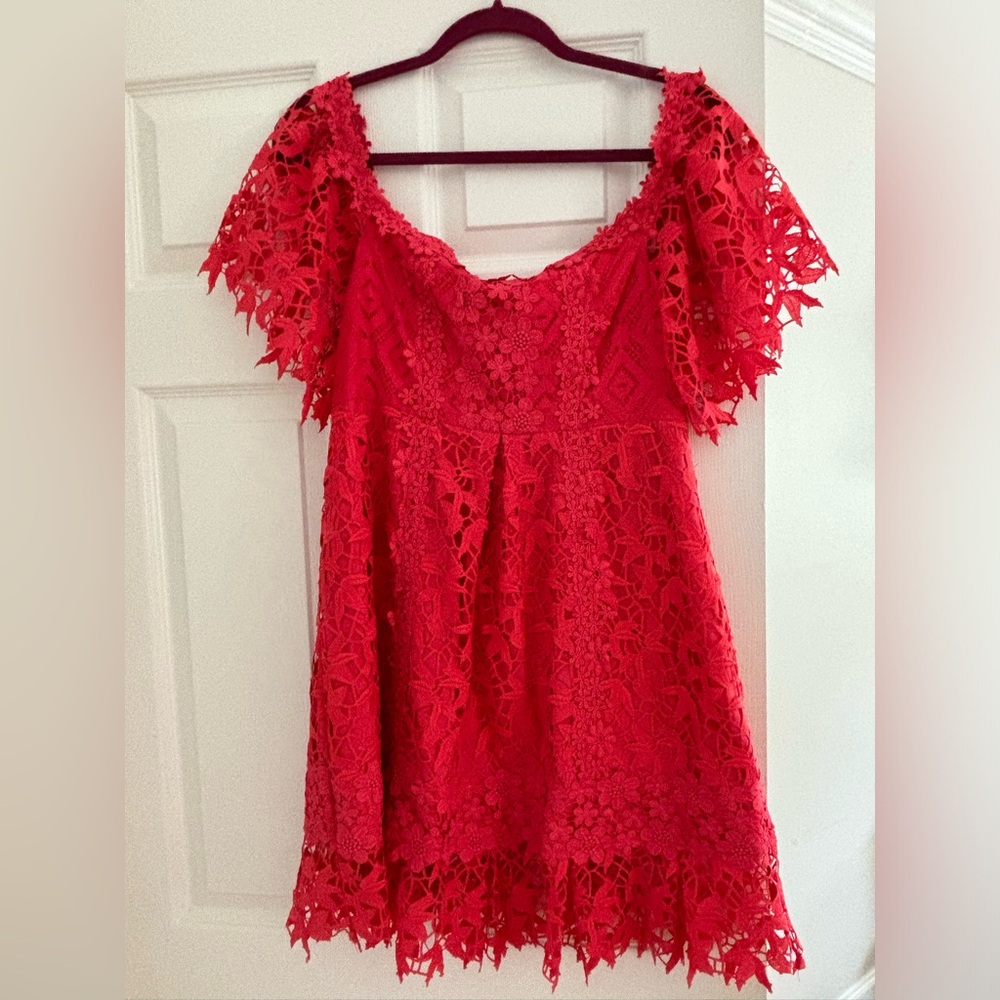 NWT Nicole Miller Off-the-shoulder Coral Lace Appliqué Dress